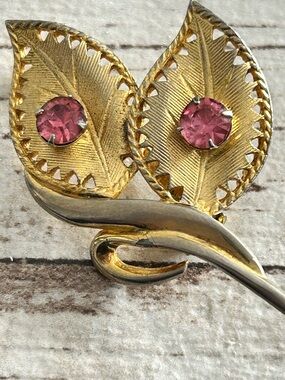 4/$100 Gold Leaf Brooch with Pink Crystal Accents